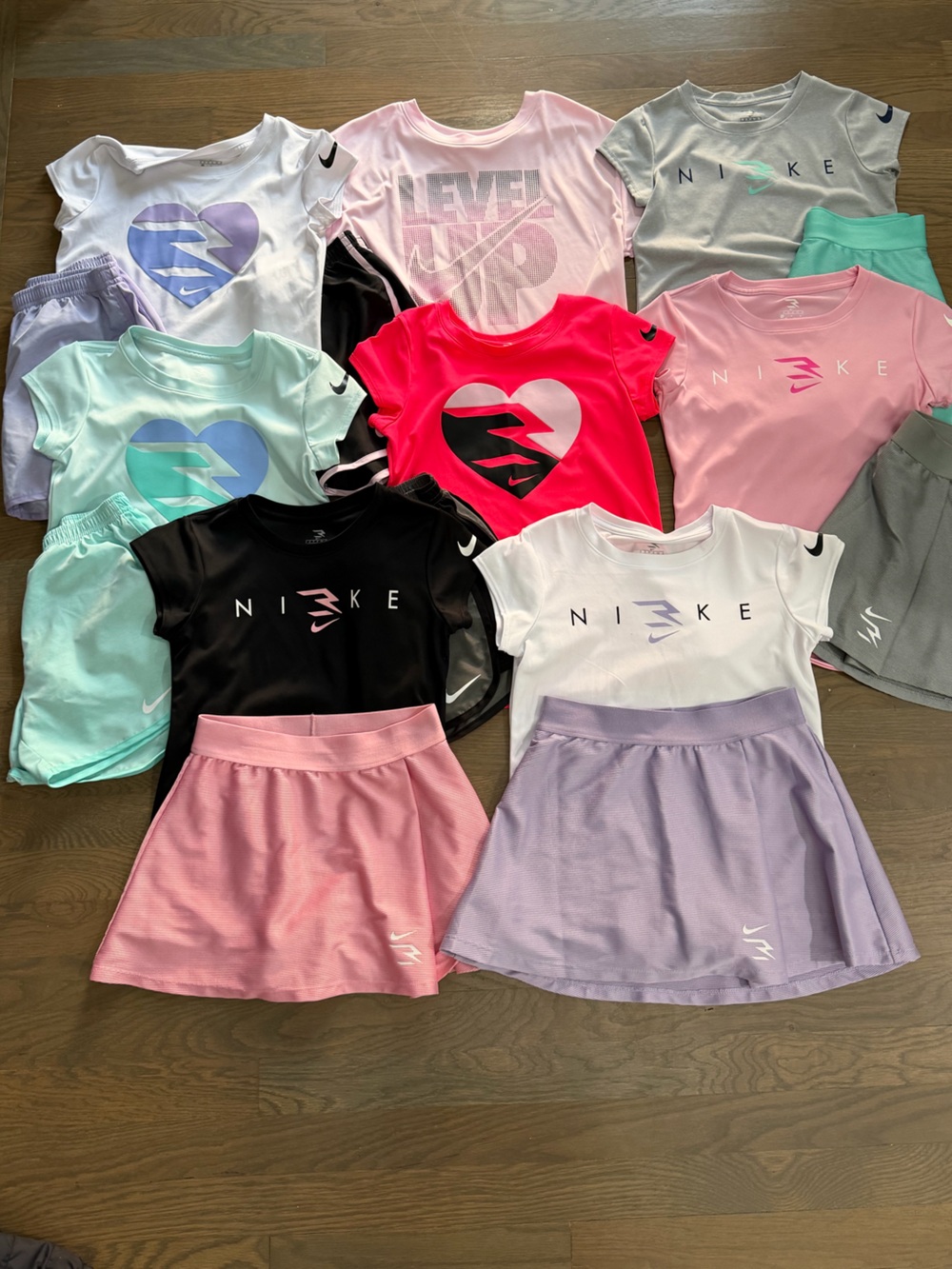 Used Nike Girls Bundle size Medium 10-12 years